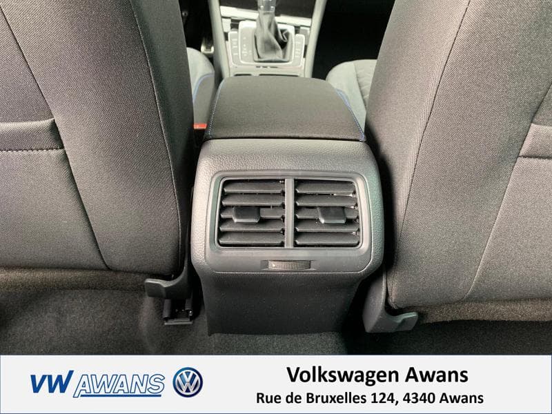 Volkswagen Golf VII Comfortline - 21