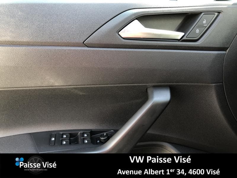 Volkswagen Polo VI Trendline - 16