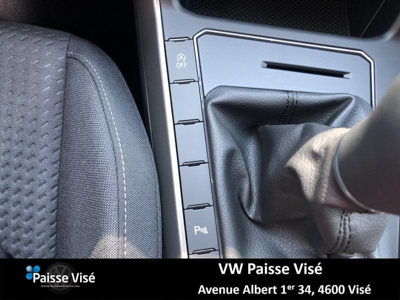Volkswagen Polo VI Comfortline - 19