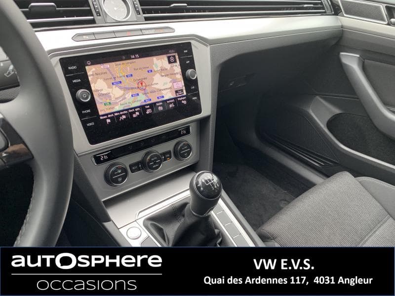 Volkswagen Passat Comfortline - 20