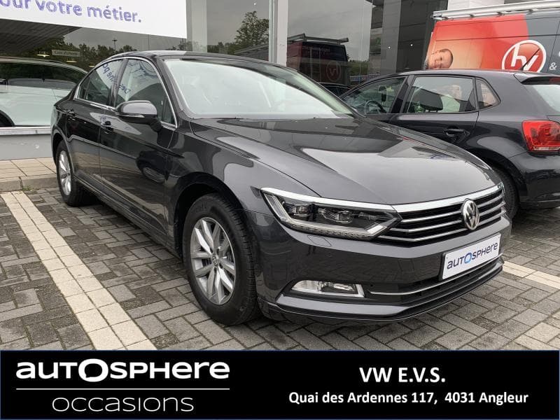 Volkswagen Passat Comfortline - 4