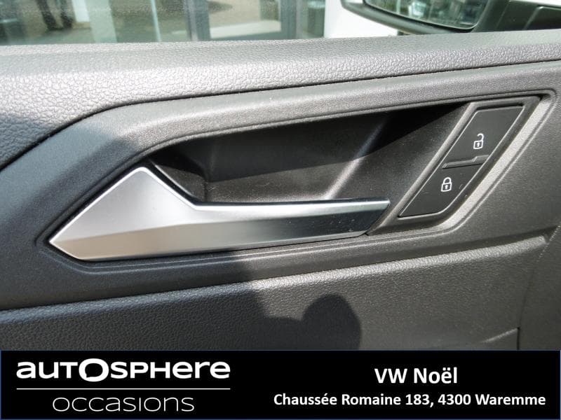 Volkswagen Polo VI Trendline - 18