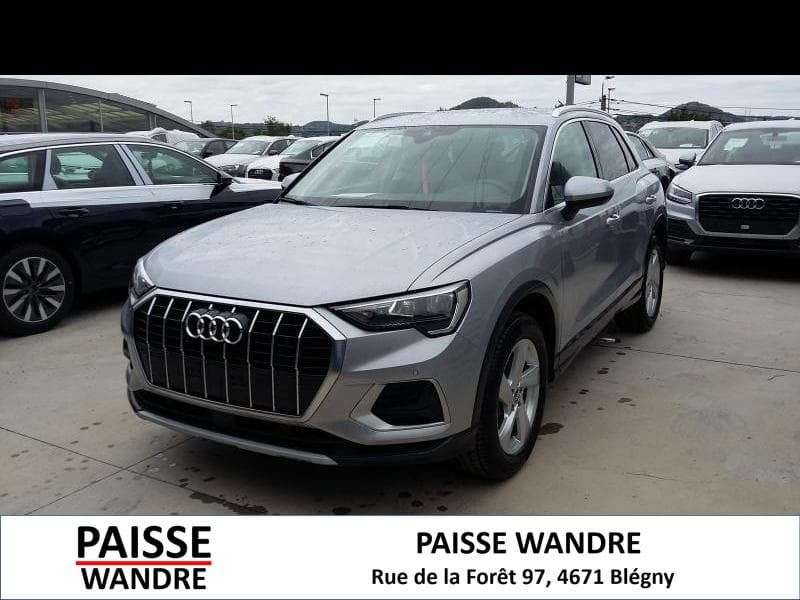 Audi Q3 Advanced - 1