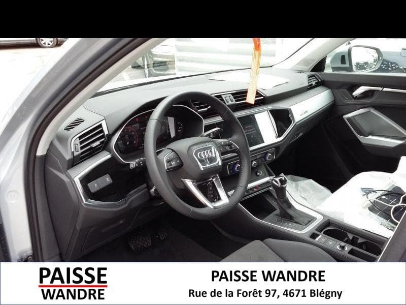 Audi Q3 Advanced - 9