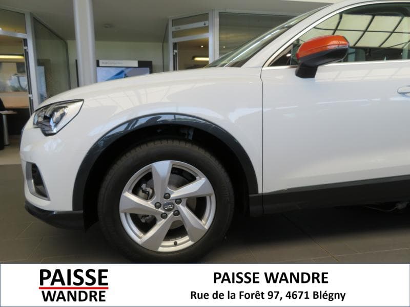 Audi Q3 Advanced - 9