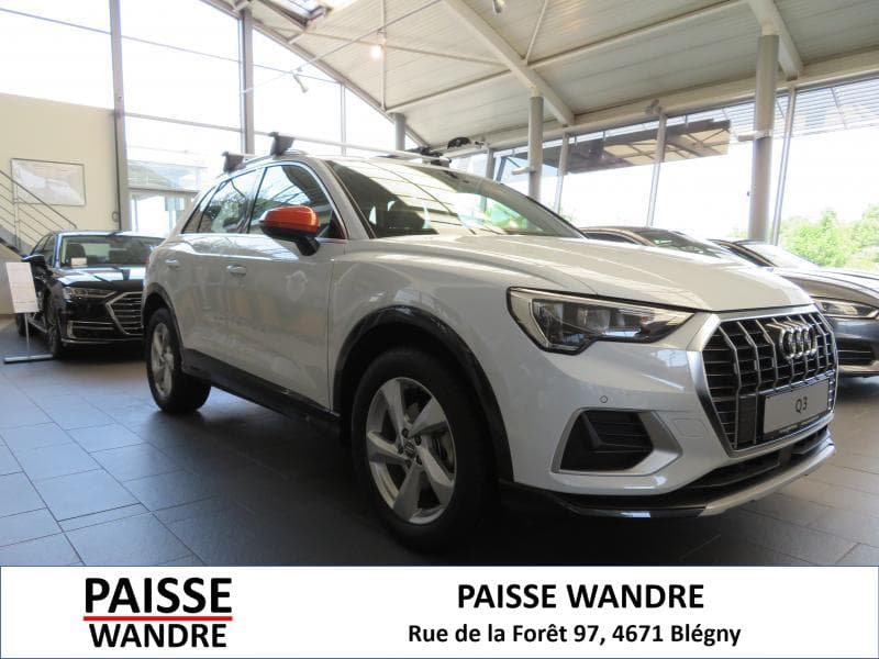 Audi Q3 Advanced - 3
