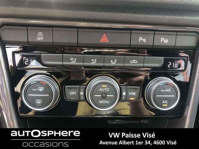 Volkswagen T-Roc IQ DRIVE - 16