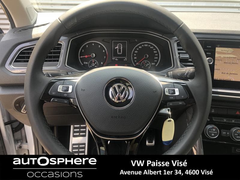 Volkswagen T-Roc IQ DRIVE - 10