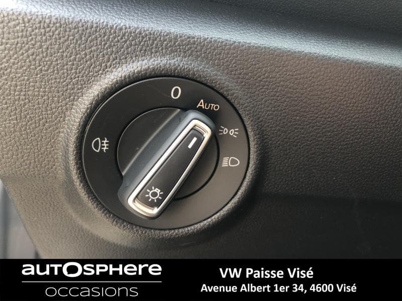 Volkswagen T-Roc IQ DRIVE - 20