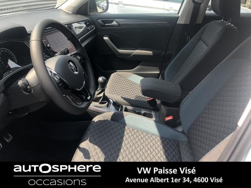 Volkswagen T-Roc IQ DRIVE - 6