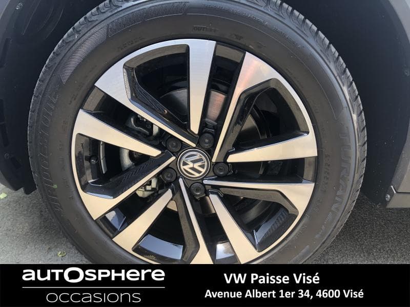 Volkswagen T-Roc IQ DRIVE - 23