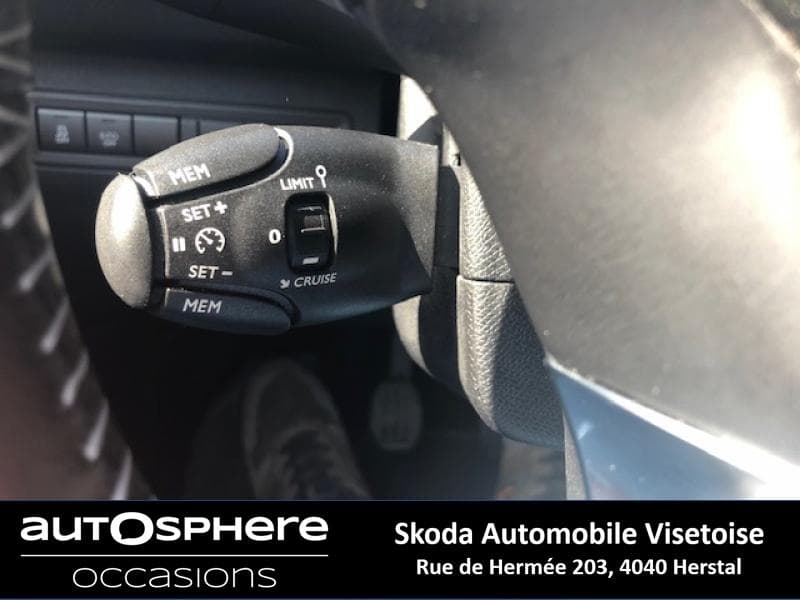 Peugeot 308 II Allure - 12
