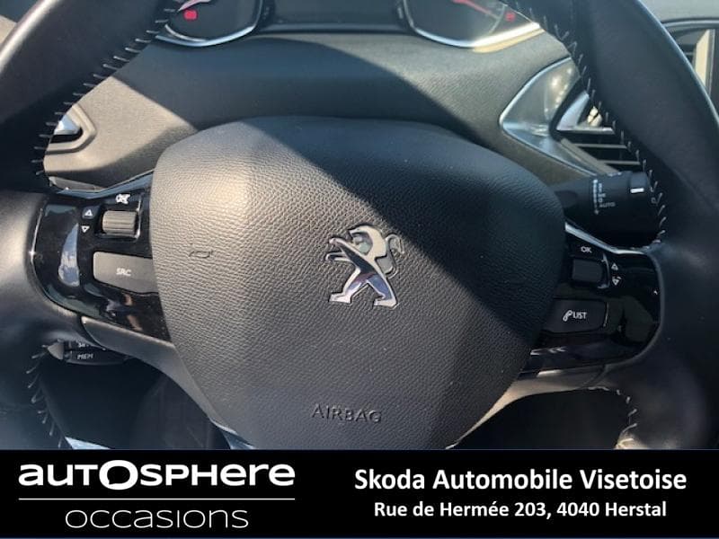 Peugeot 308 II Allure - 11