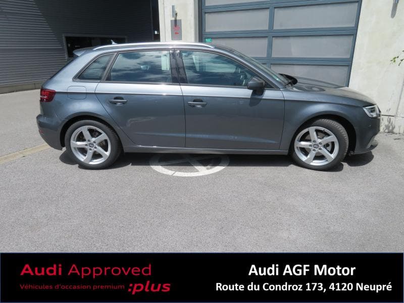 Audi A3 Sportback*Sport*Xénon*Navi*17 - 6