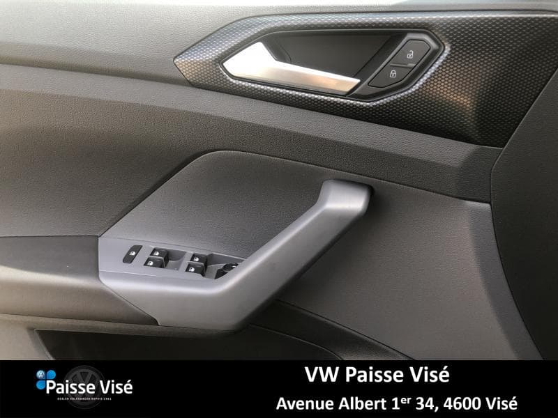 Volkswagen T-Cross LIFE - 18