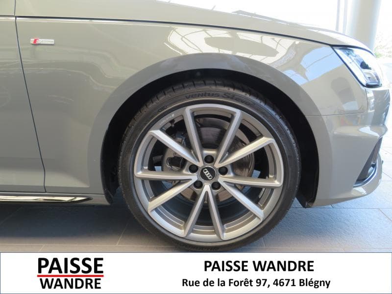 Audi A4 Sport - 2