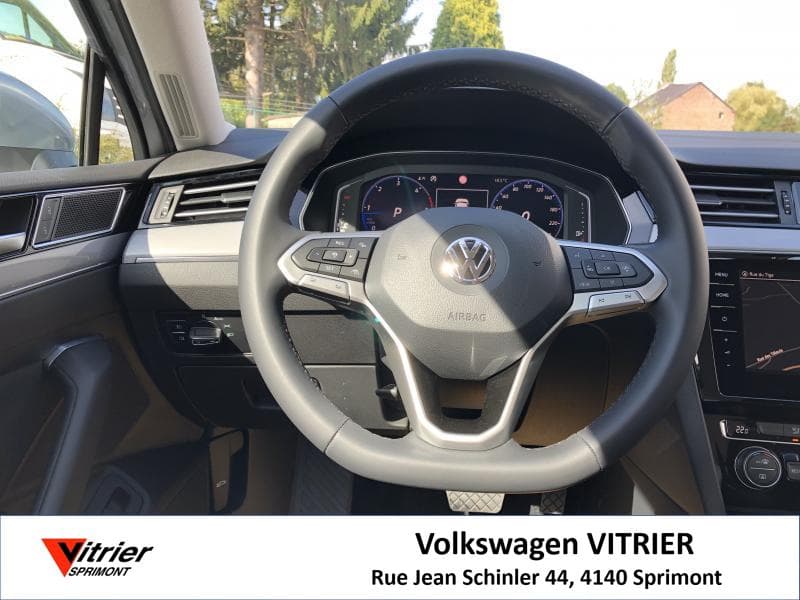 Volkswagen Passat Style - 23