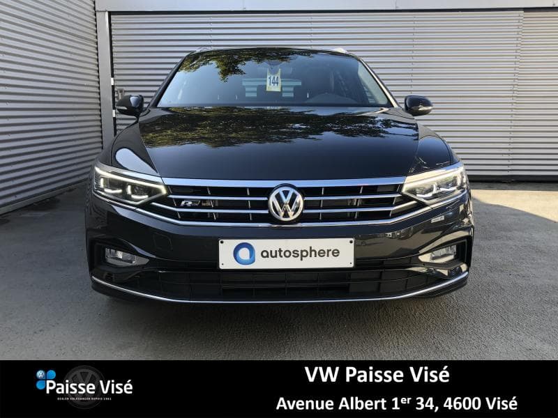 Volkswagen Passat Variant R-LINE - 2