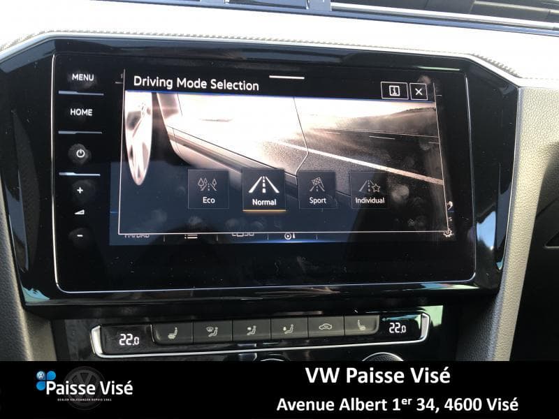 Volkswagen Passat Variant R-LINE - 19