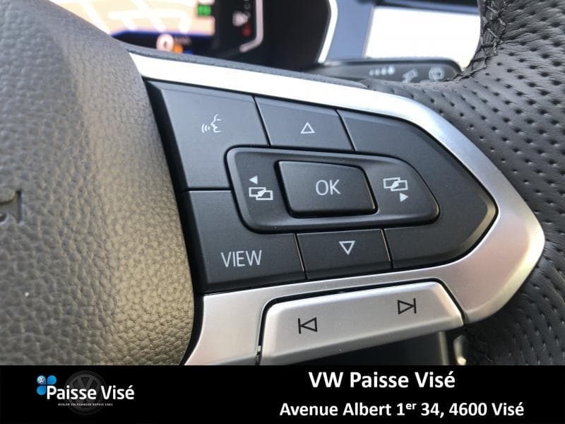 Volkswagen Passat Variant R-LINE - 10