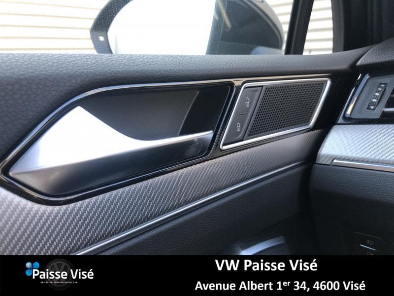 Volkswagen Passat Variant R-LINE - 26