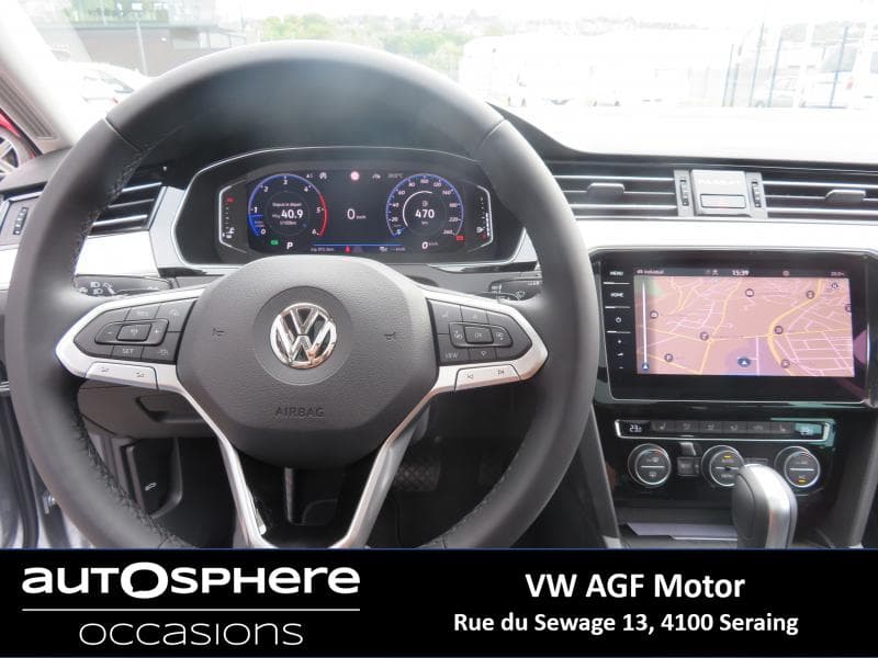 Volkswagen Passat Elegance Business - 20