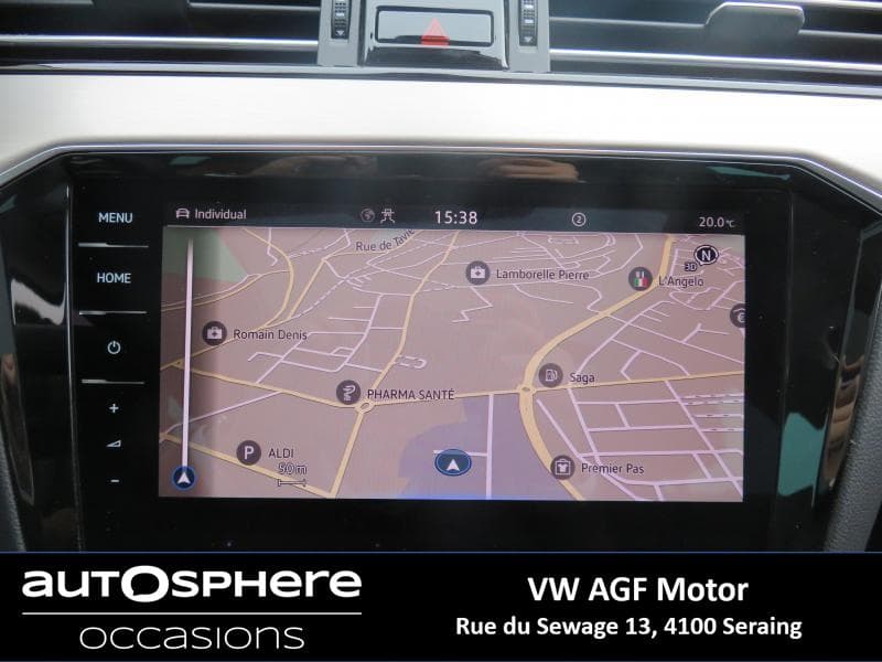 Volkswagen Passat Elegance Business - 28