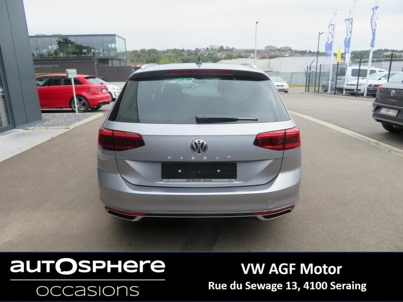 Volkswagen Passat Elegance Business - 6