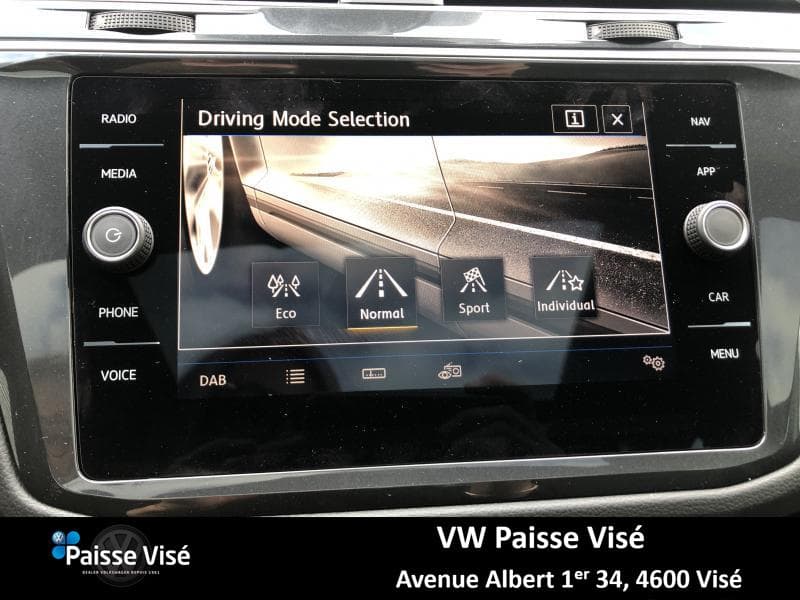 Volkswagen Tiguan PLATINUM R-LINE - 25