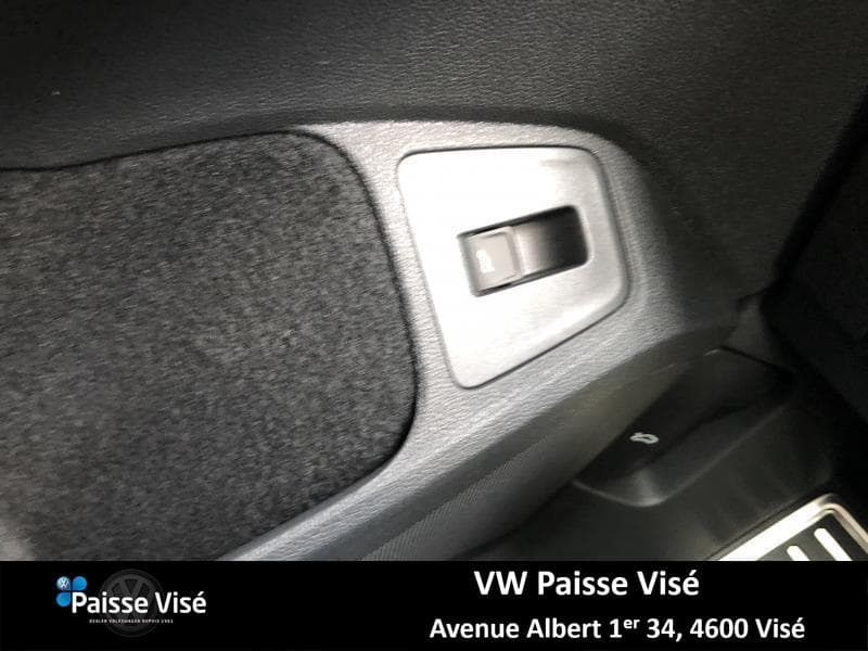 Volkswagen Tiguan PLATINUM R-LINE - 28