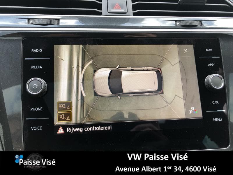 Volkswagen Tiguan PLATINUM R-LINE - 11