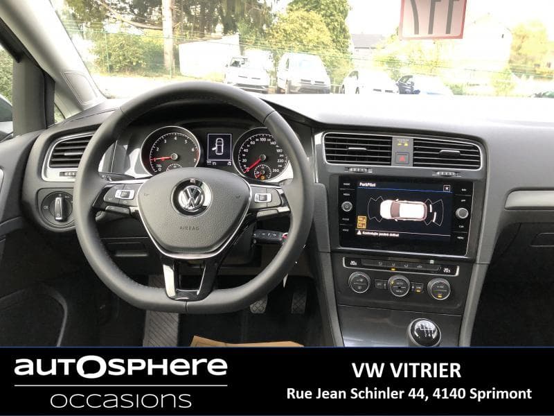 Volkswagen Golf R-Line - 11