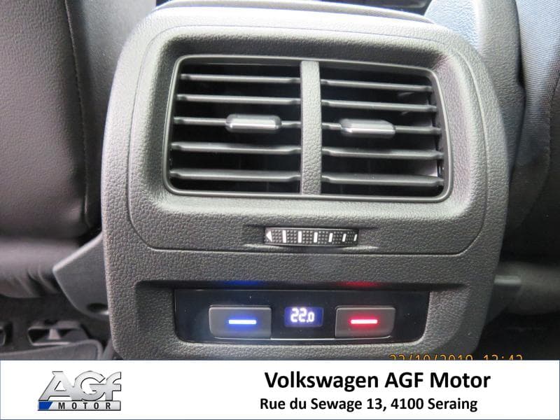 Volkswagen Touran Highline - 28