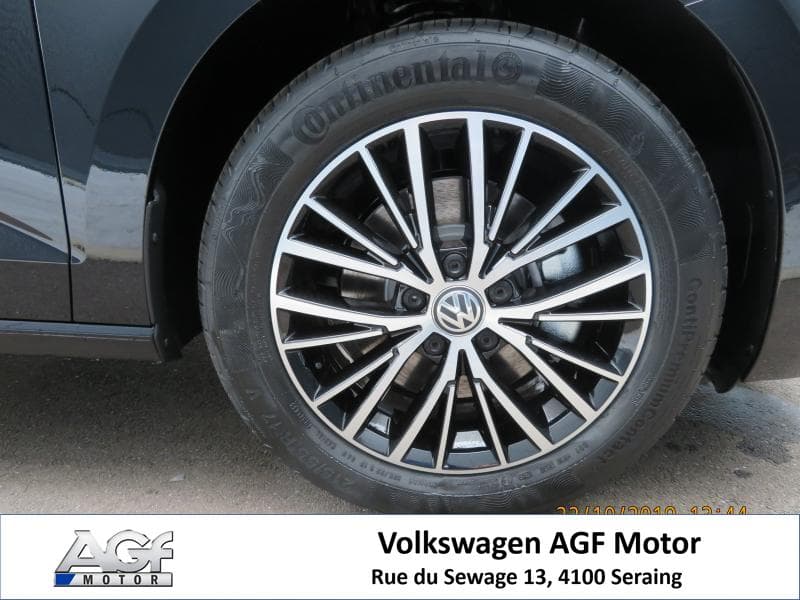 Volkswagen Touran Highline - 15