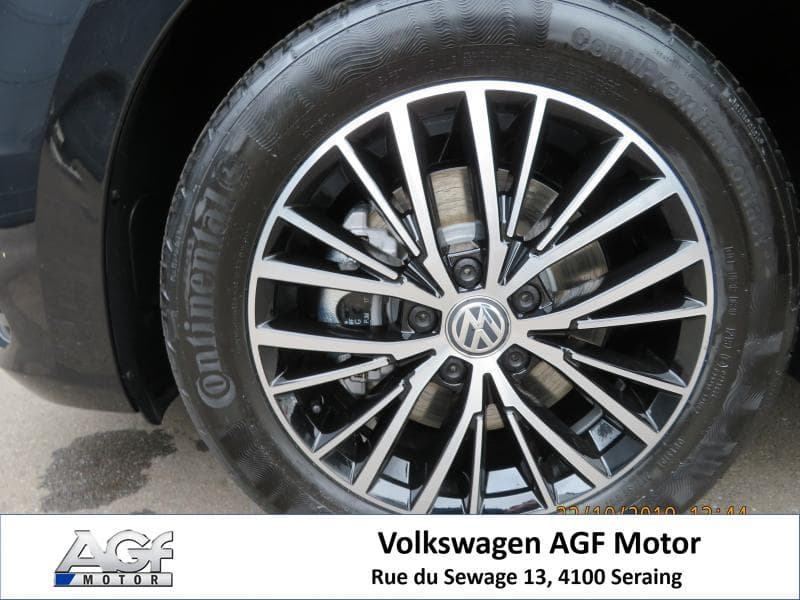 Volkswagen Touran Highline - 14