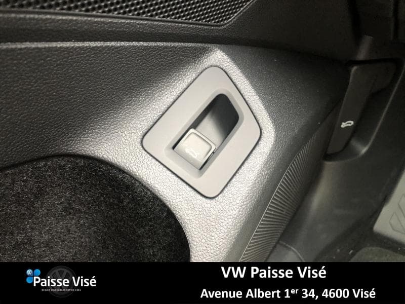Volkswagen Passat Variant BUSINESS STYLE - 18