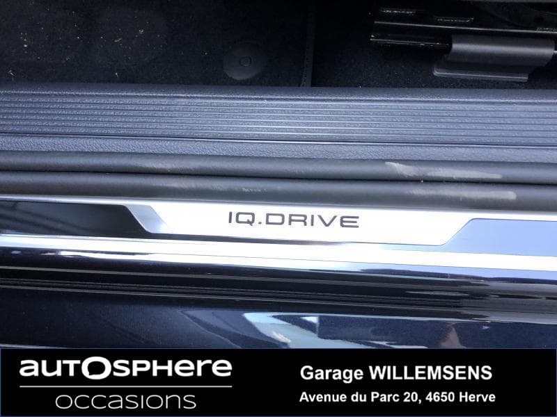 Volkswagen Golf IQ DRIVE - 26
