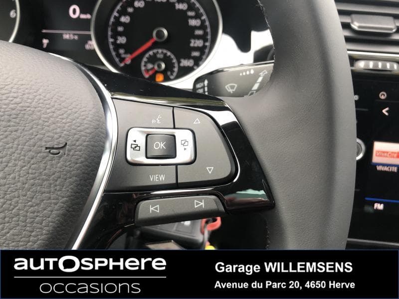 Volkswagen Golf IQ DRIVE - 9