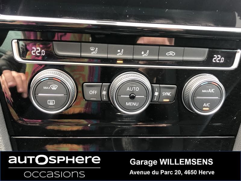 Volkswagen Golf IQ DRIVE - 19