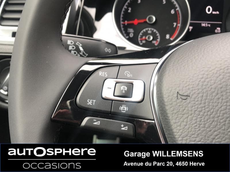 Volkswagen Golf IQ DRIVE - 8