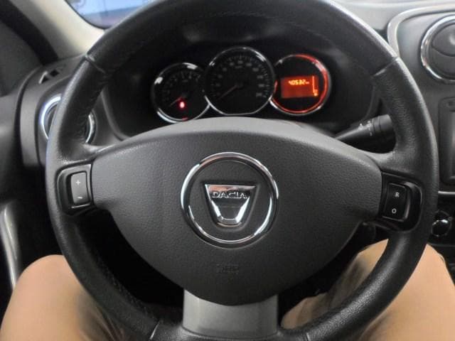 Dacia Logan 16V Anniversary - 7