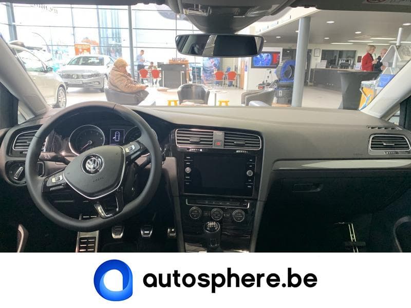 Volkswagen Golf IQ Drive - 4