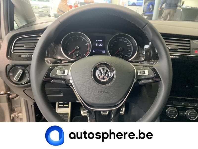 Volkswagen Golf IQ Drive - 5