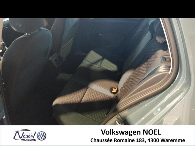 Volkswagen Golf IQ Drive - 6