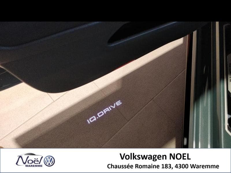 Volkswagen Golf IQ Drive - 8