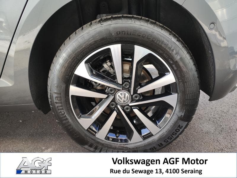 Volkswagen Golf IQ Drive - 13