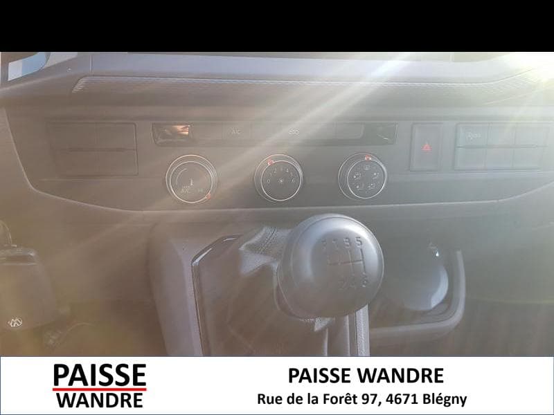 Volkswagen Transporter new transporter T6.1 court 2.0 - 28
