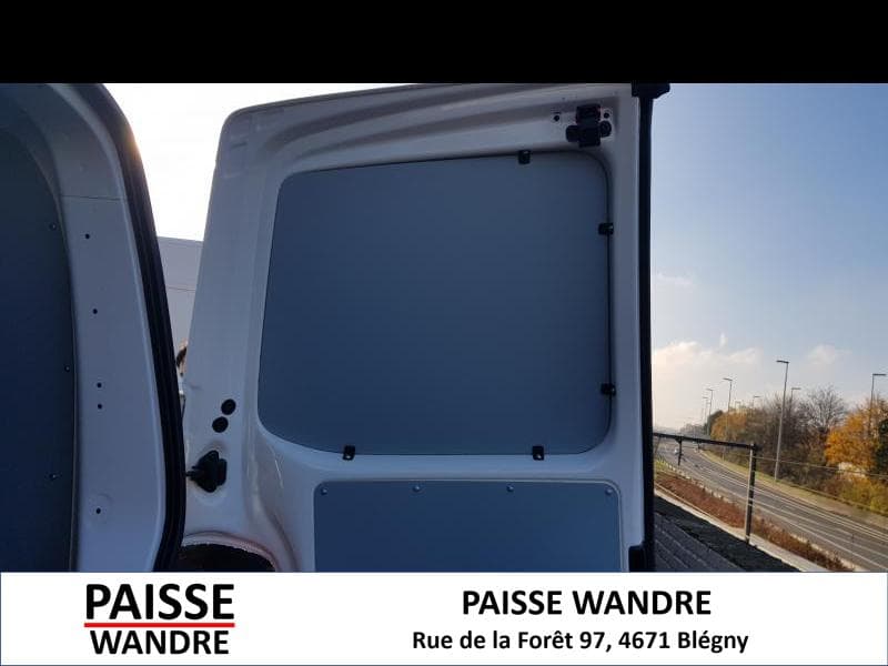 Volkswagen Transporter new transporter T6.1 court 2.0 - 16