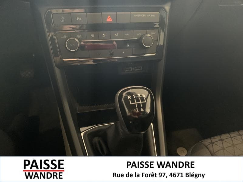 Volkswagen T-Cross Life - 8