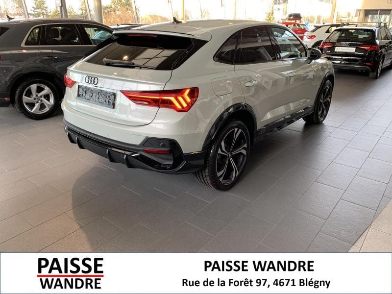 Audi Q3 Sportback - 4